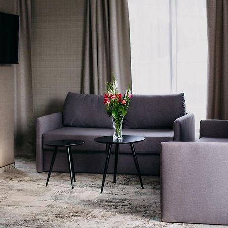 Hotel Leva - Vratsa エクステリア 写真