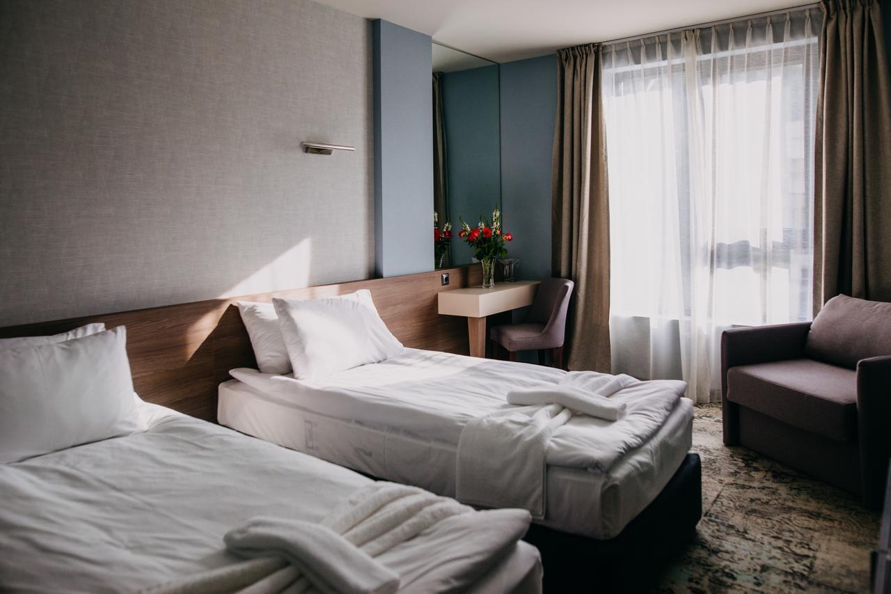 Hotel Leva - Vratsa エクステリア 写真