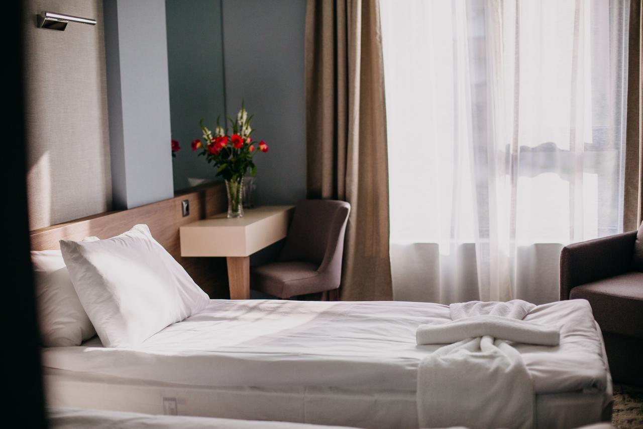 Hotel Leva - Vratsa エクステリア 写真