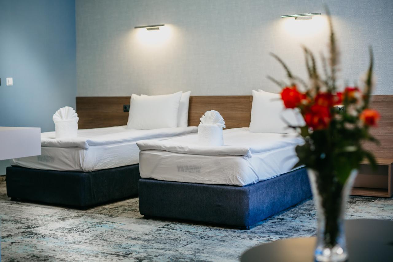 Hotel Leva - Vratsa エクステリア 写真