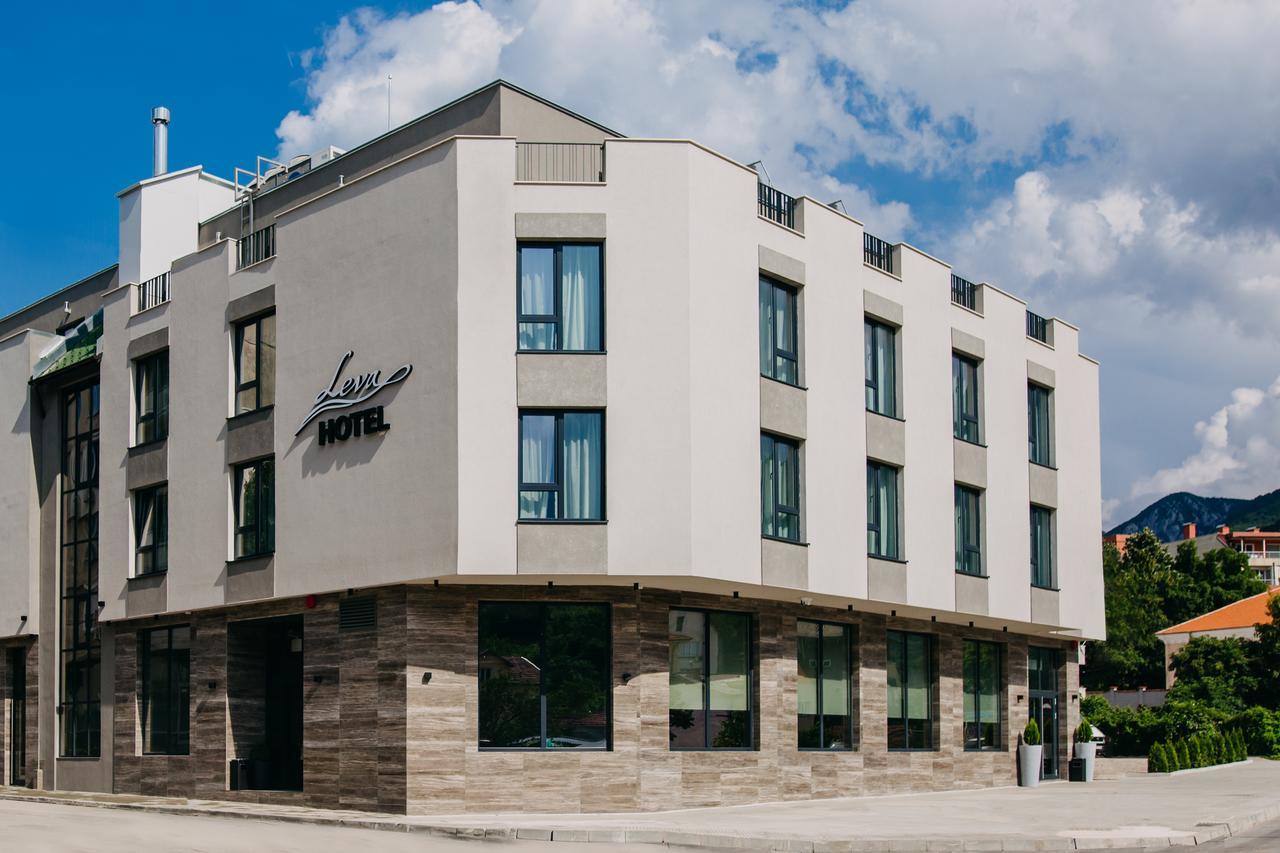 Hotel Leva - Vratsa エクステリア 写真