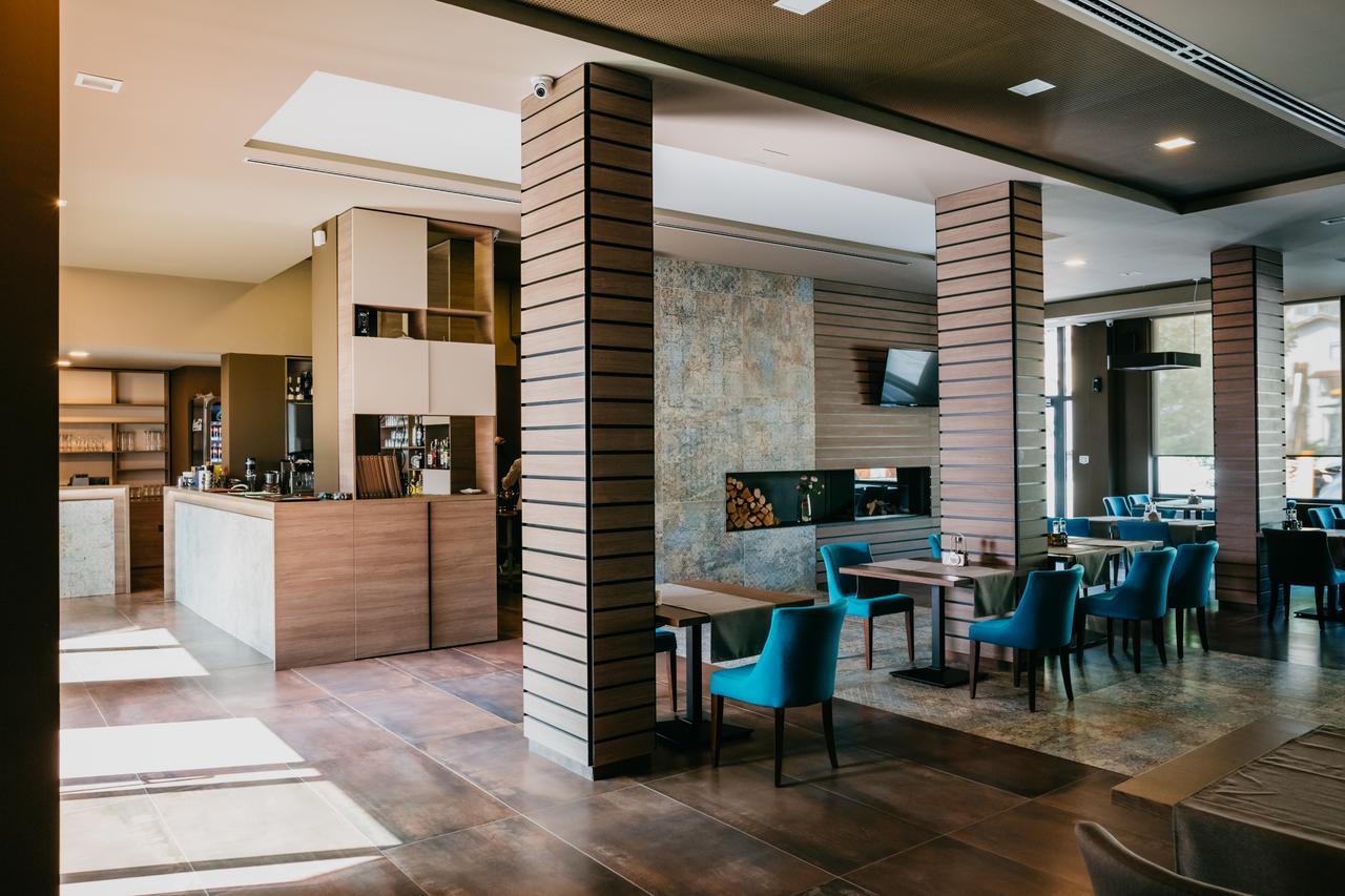 Hotel Leva - Vratsa エクステリア 写真