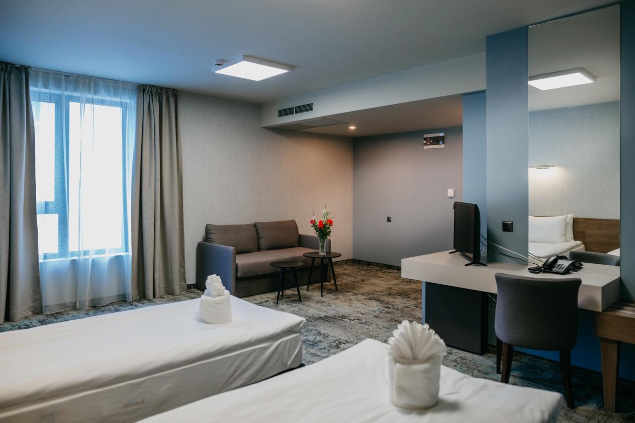 Hotel Leva - Vratsa エクステリア 写真