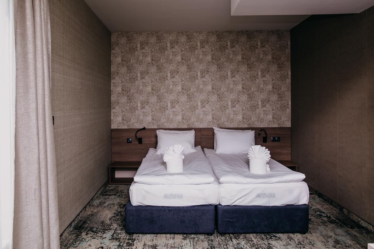 Hotel Leva - Vratsa エクステリア 写真
