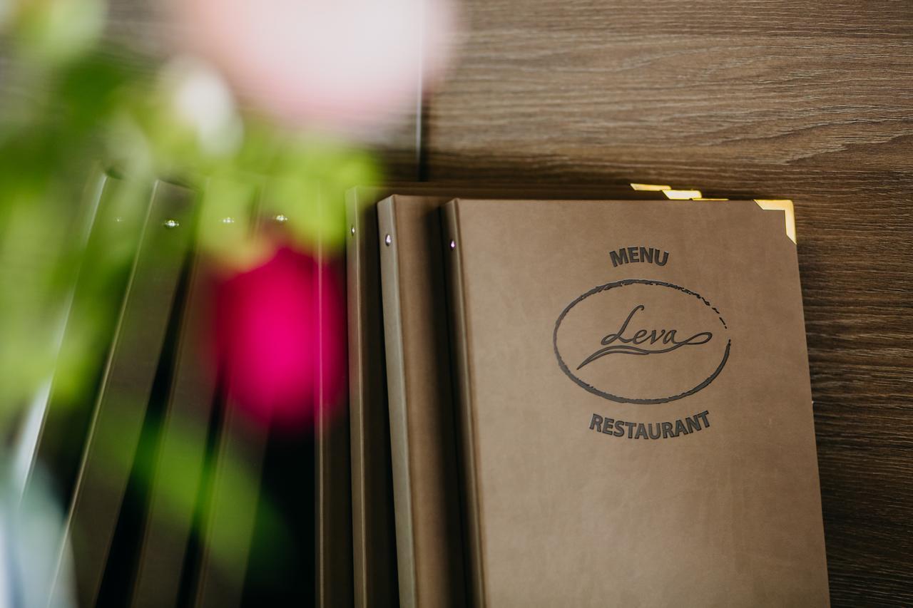Hotel Leva - Vratsa エクステリア 写真