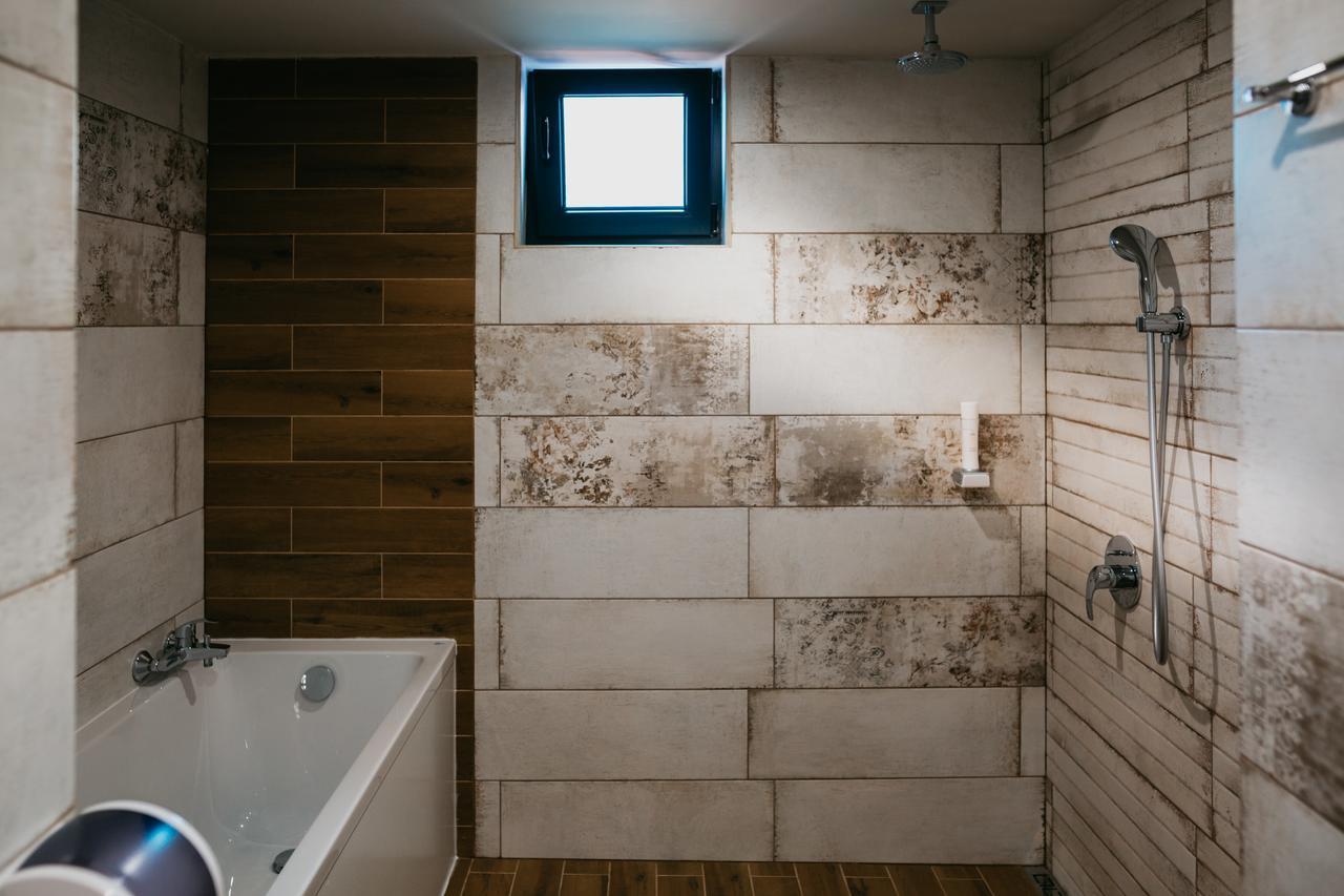 Hotel Leva - Vratsa エクステリア 写真